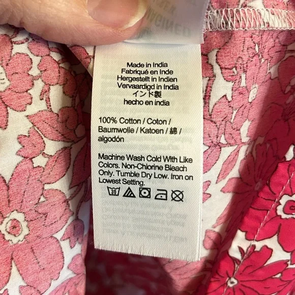 J.Crew Button-Front Ruffleneck Popover
In Blushing Meadow Size Small - Picture 7 of 11